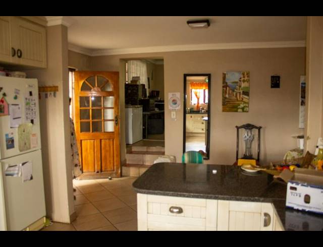 3 BEDROOM HOUSE FOR SALE IN KENMARE